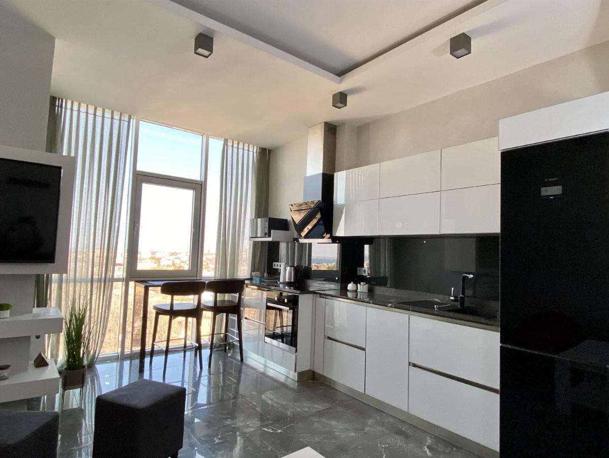 "Pearl 17" Sea View Elite Apartments In Historical Centre Of Odessa Екстер'єр фото